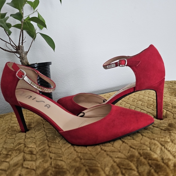 UNISA POINTED HEELS 👠 - Picture 3 of 4